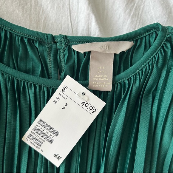 Sleeveless Plissé Forest Green Knee-length Summer Dress H&M - Picture 6 of 6